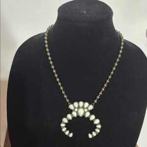 Plunder White and Gold Beaded Necklace